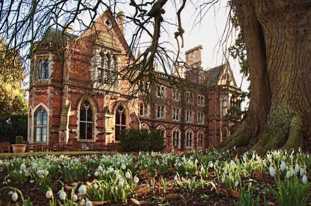 Brownsover Hall Rugby Exterior photo