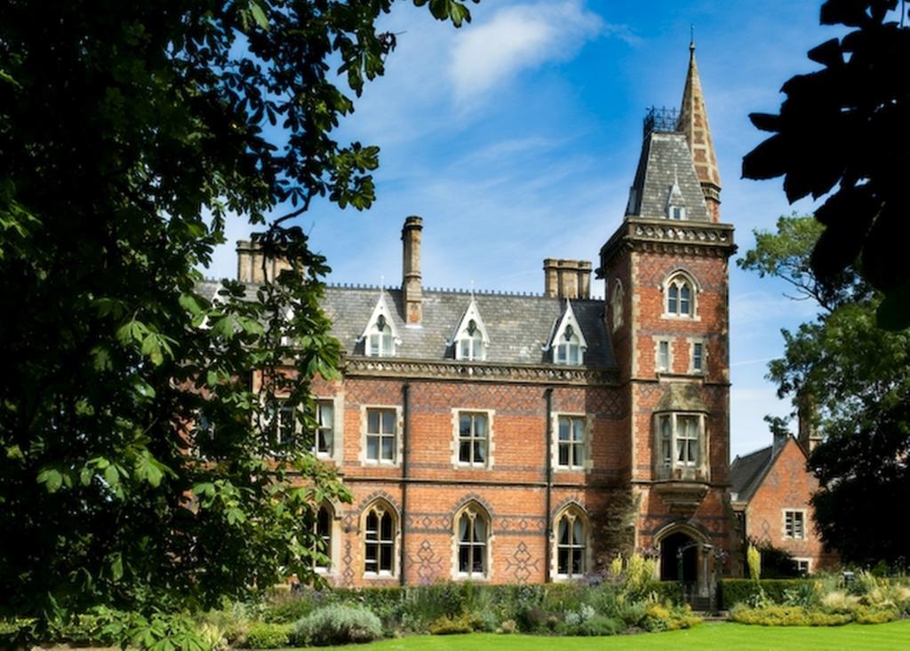 Brownsover Hall Rugby Exterior photo